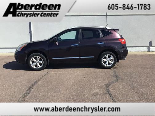 Black Amethyst 2011 Nissan Rogue SV
