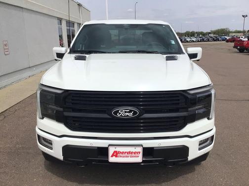 Star White Metallic Tri-Coat 2025 Ford F-150 Platinum