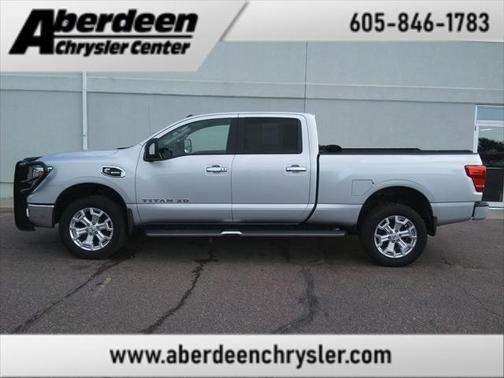 2019 Nissan Titan XD SV