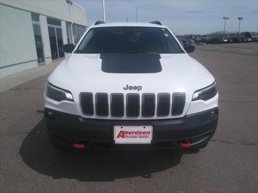 2022 Jeep Cherokee Trailhawk