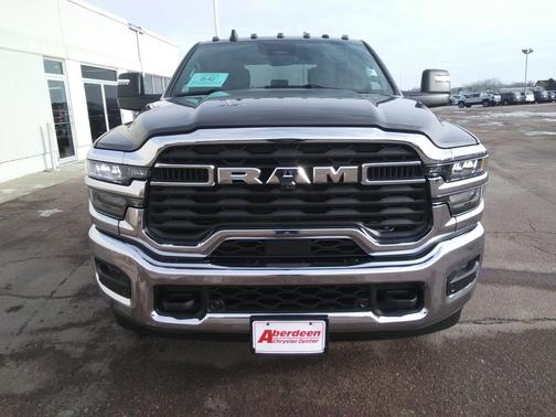 2026 RAM 2500 Big Horn Crew Cab 4x4 6'4' Box