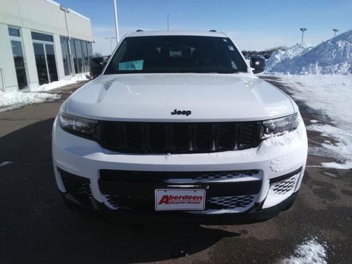 2023 Jeep Grand Cherokee L Altitude