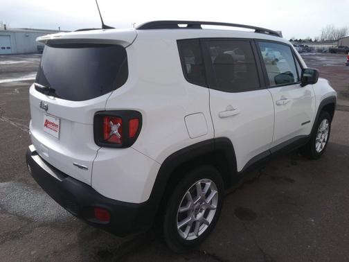 2022 Jeep Renegade 