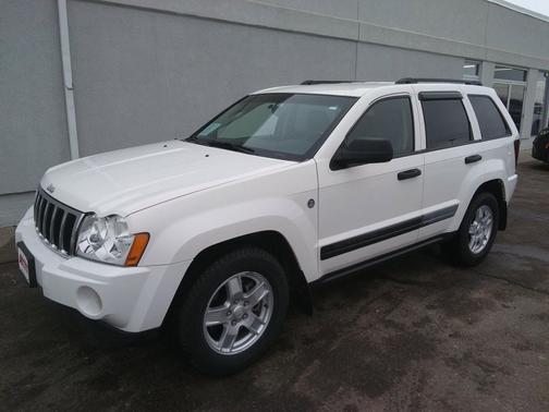 2006 Jeep Grand Cherokee Laredo