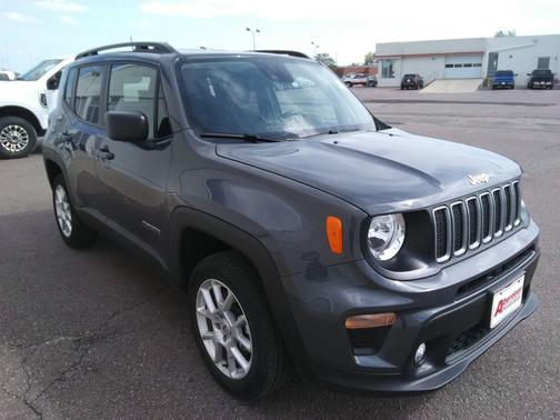 2023 Jeep Renegade Latitude