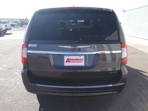 2016 Chrysler Town & Country Limited