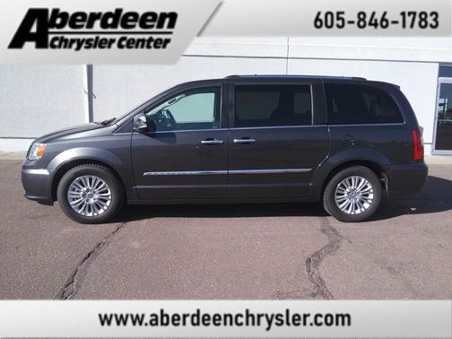 2016 Chrysler Town & Country Limited