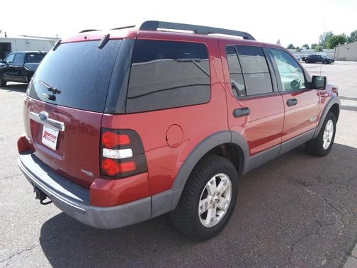 2006 Ford Explorer XLT