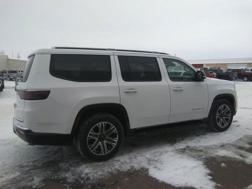2023 Jeep Wagoneer Series II