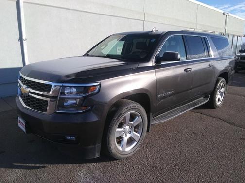 2017 Chevrolet Suburban LT