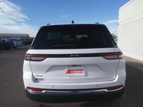 2022 Jeep Grand Cherokee Limited