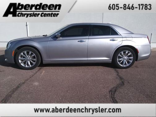 2016 Chrysler 300 S