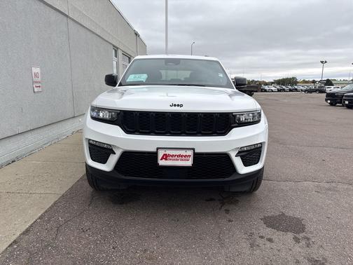 Bright White Clearcoat 2025 Jeep Grand Cherokee Limited