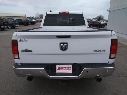 Bright White Clearcoat 2014 RAM 1500 Big Horn