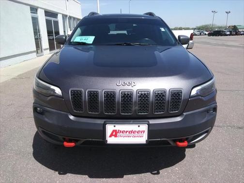2020 Jeep Cherokee Trailhawk