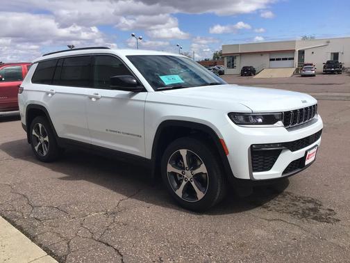 Bright White Clearcoat 2026 Jeep Grand Cherokee L Limited