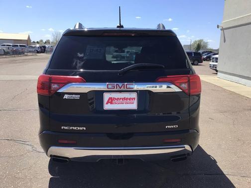 Ebony Twilight Metallic 2017 GMC Acadia Denali