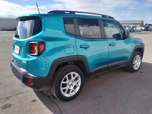 2022 Jeep Renegade Latitude