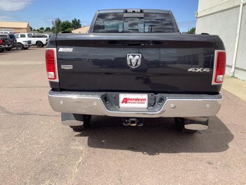 Maximum Steel Metallic Clearcoat 2018 RAM 2500 Laramie Crew Cab 4x4 6'4' Box