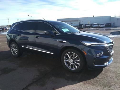 2022 Buick Enclave AWD Avenir