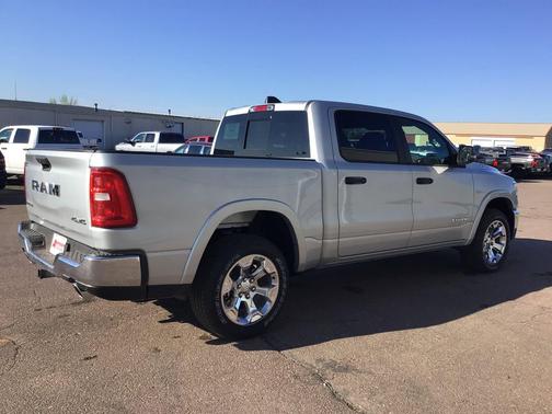 Silver Zynith 2026 RAM 1500 Big Horn/Lone Star
