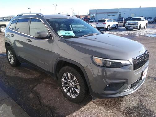 2021 Jeep Cherokee Latitude Lux