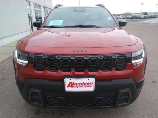 2026 Jeep Cherokee Laredo 4x4