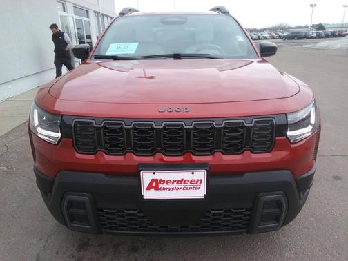 2026 Jeep Cherokee Laredo 4x4