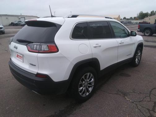 2021 Jeep Cherokee Latitude Lux