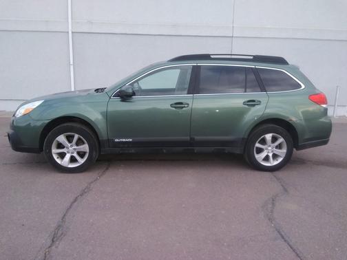 2013 Subaru Outback 2.5i Limited