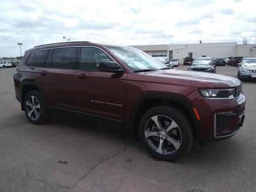 Velvet Red Pearlcoat 2026 Jeep Grand Cherokee L Limited