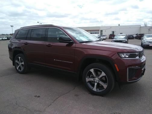 Velvet Red Pearlcoat 2026 Jeep Grand Cherokee L Limited