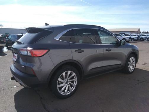 2021 Ford Escape Titanium