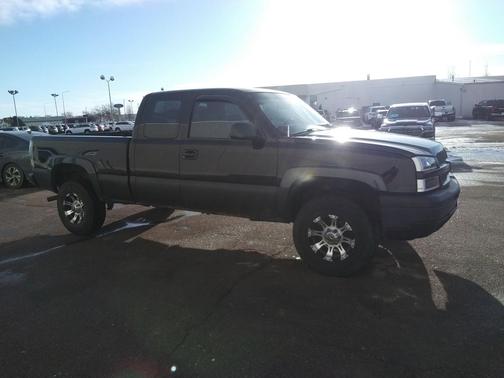 2004 Chevrolet Silverado 1500 Work Truck