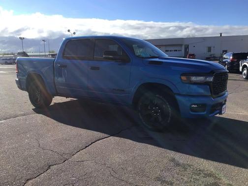 Hydro Blue Pearlcoat 2025 RAM 1500 Big Horn/Lone Star