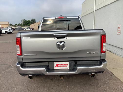 Billet Silver Metallic Clearcoat 2022 RAM 1500 Big Horn/Lone Star