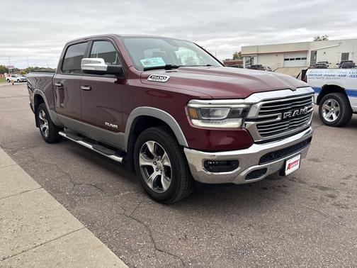 Delmonico Red Pearlcoat 2019 RAM 1500 Laramie