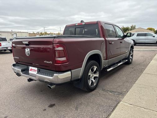 Delmonico Red Pearlcoat 2019 RAM 1500 Laramie