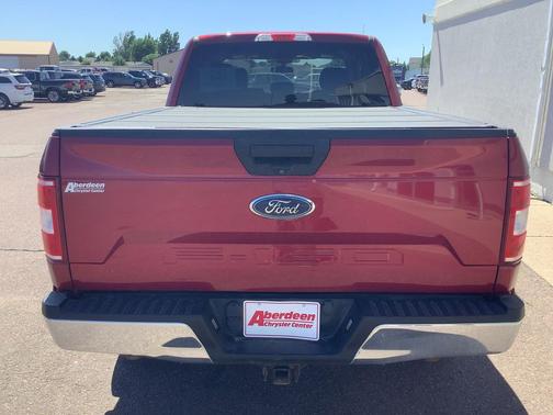 Red 2019 Ford F-150 XLT