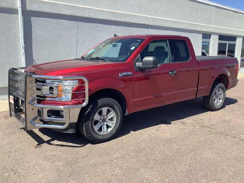 Red 2019 Ford F-150 XLT