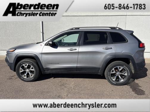 Billet Silver Metallic Clearcoat 2016 Jeep Cherokee Trailhawk