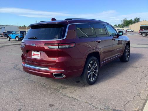 Velvet Red Pearlcoat 2021 Jeep Grand Cherokee L Overland