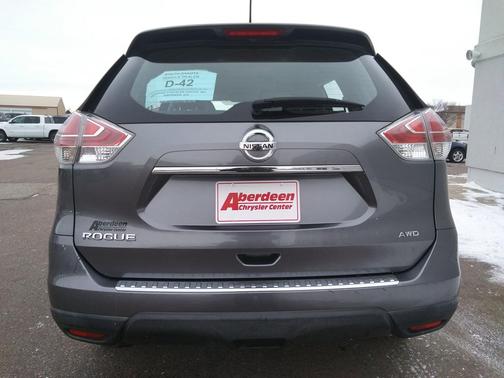 2016 Nissan Rogue S