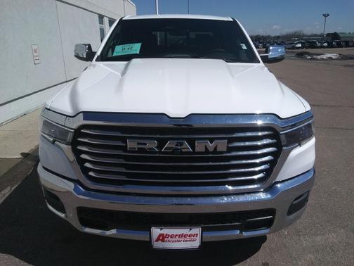 Bright White Clearcoat 2026 RAM 1500 Laramie