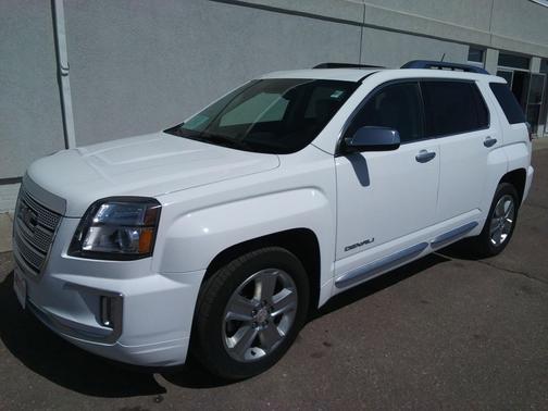 Summit White 2017 GMC Terrain Denali