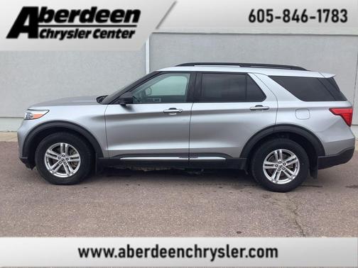 Iconic Silver Metallic 2020 Ford Explorer XLT