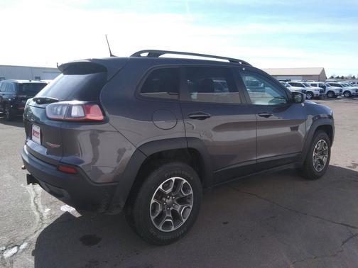 2020 Jeep Cherokee Trailhawk