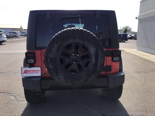 Firecracker Red Clearcoat 2018 Jeep Wrangler JK Willys Wheeler W