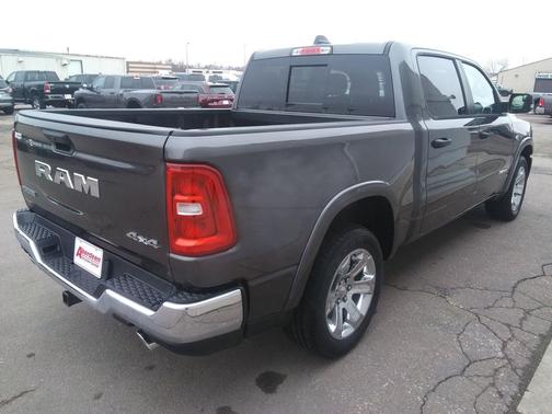 Granite Crystal Metallic Clearcoat 2026 RAM 1500 Big Horn/Lone Star