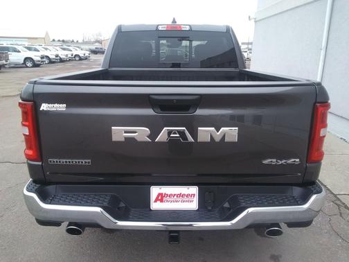 Granite Crystal Metallic Clearcoat 2026 RAM 1500 Big Horn/Lone Star